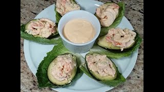 Recette facile d’avocats farcis aux crevettes  Easy recipe for avocado stuffed with shrimp [upl. by Hullda]