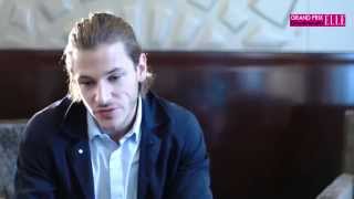 Gaspard Ulliel  quotLouis Garrel embrasse très bienquot  ELLE People [upl. by Rosario]