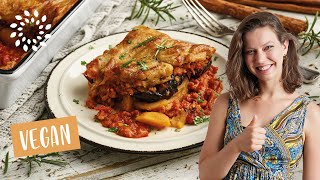 Die BESTE VEGANE MOUSSAKA  Griechischer Auberginenauflauf [upl. by Hall]