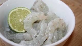 How To Peel And Devein Shrimp For Cooking [upl. by Notsuj]