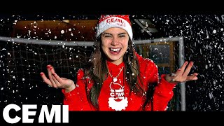 CEMI  Merry Christmas Officiële Videoclip Kerstlied [upl. by Nowad]