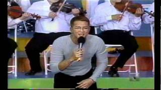 charlie zaa la pollera colora calle 8 telemundo 2000 [upl. by Babb]