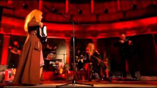 Loreena McKennitt  The Mummers Dancelive [upl. by Rabassa]