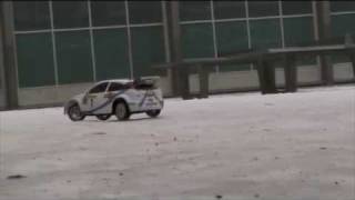 Tamiya Ford Focus WRC and Blitzer Beetle  Drifting on Snow [upl. by Jemie]