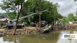 Bergung Linienbus im Kurpark von Gemünd nach Hochwasser [upl. by Ocirled]