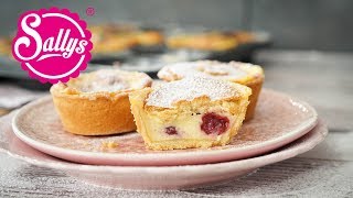 Pasticciotto – italienisches Feingebäck mit Vanillecreme  Sallys Welt [upl. by Ainatnas]