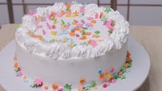 The easiest way to decorate a cake using whipped cream [upl. by Bud914]