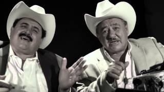 Los Huracanes Del Norte  A Mi Modo Video Oficial [upl. by Herring]